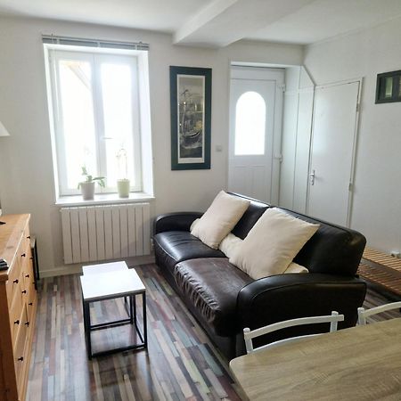 The Walsh Apartment บัวร์ ภายนอก รูปภาพ